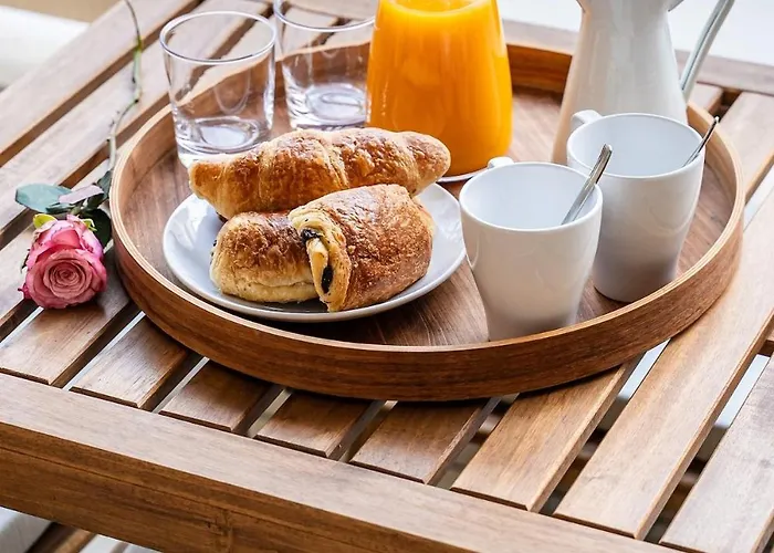 Le Stelia T2 6min Gare, 8 Min Palais Et Plages, Parking Privé * Cannes