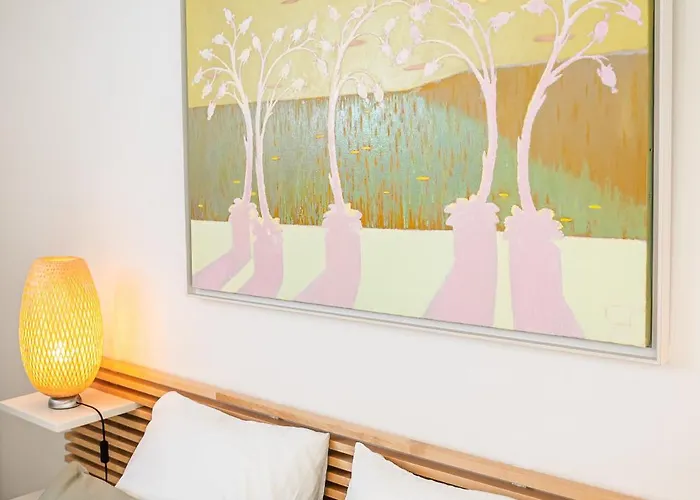Le Stelia T2 6min Gare, 8 Min Palais Et Plages, Parking Privé Appartement